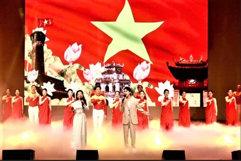 phat-trien-cong-nghiep-van-hoa-6.4.1.jpg