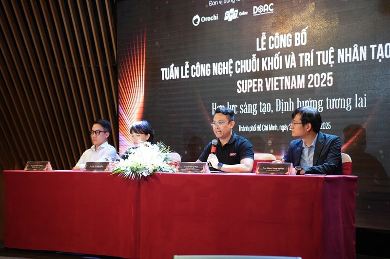 at_03014.jpg